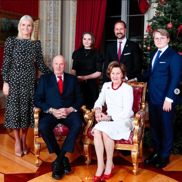 El hijo de Haakon Magnus, príncipe heredero de Noruega, luce gran cambio físico