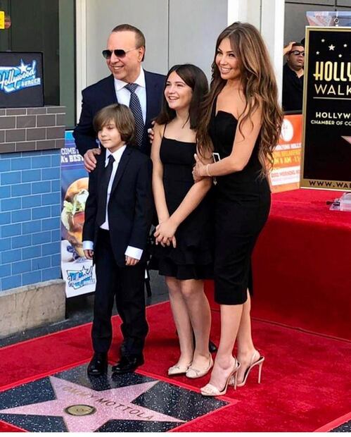 Sabrina, Mateo, Tommy Mottola y Thalía / Foto: Instagram