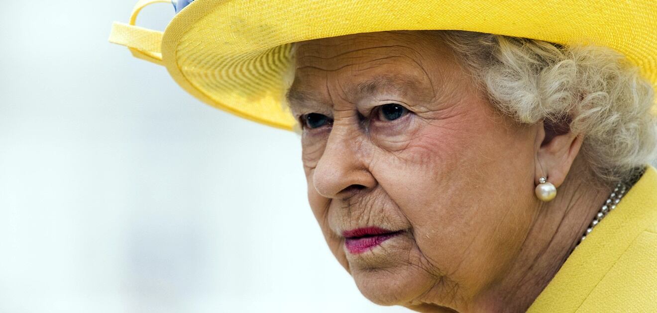 <p>Acompañara a la reina durante sus eventos oficiales. (Foto: EFE, Archivo, Twiter @GCRFreeYourMind)</p>
