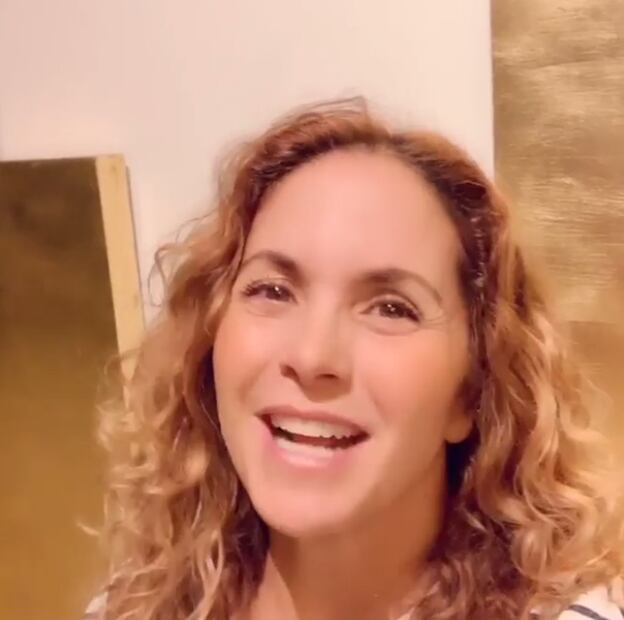 Lucero, espectacular belleza y ¡al natural!