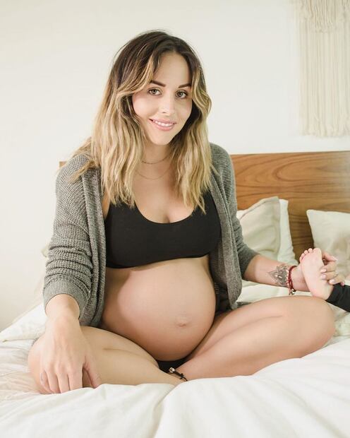 Zuria Vega presume su figura en bikini tras su embarazo 