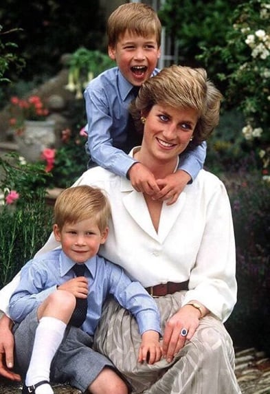 Catalina de Cambridge celebra a las mamás con una foto de Lady Di