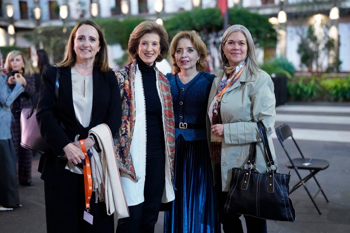 Jimena Jiménez, Magdalena Carral, Mónica Loaiza y Claudia Calvin. (Foto: Leonardo Gómez)