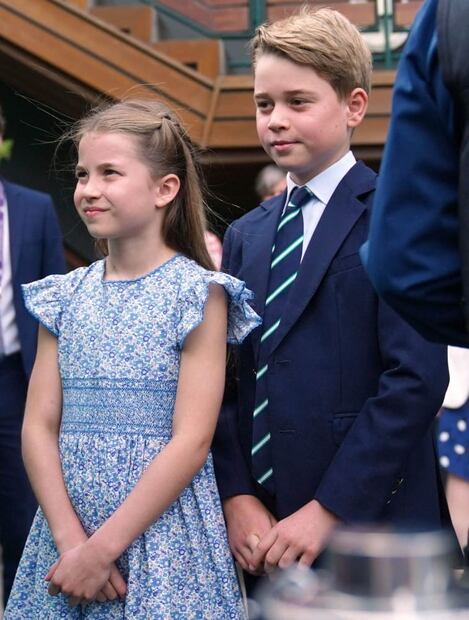 La princesa Charlotte y el príncipe George en Wimbledon / AP