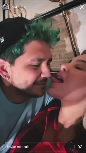 Belinda y Nodal imparables: Así se besan en redes