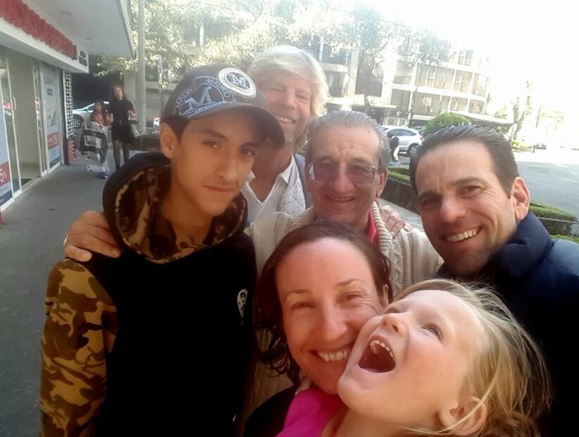 Esta es la familia de periodistas de Carlos Loret de Mola 