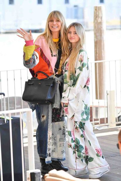 Critican a Heidi Klum por campaña en lencería con su hija Leni
