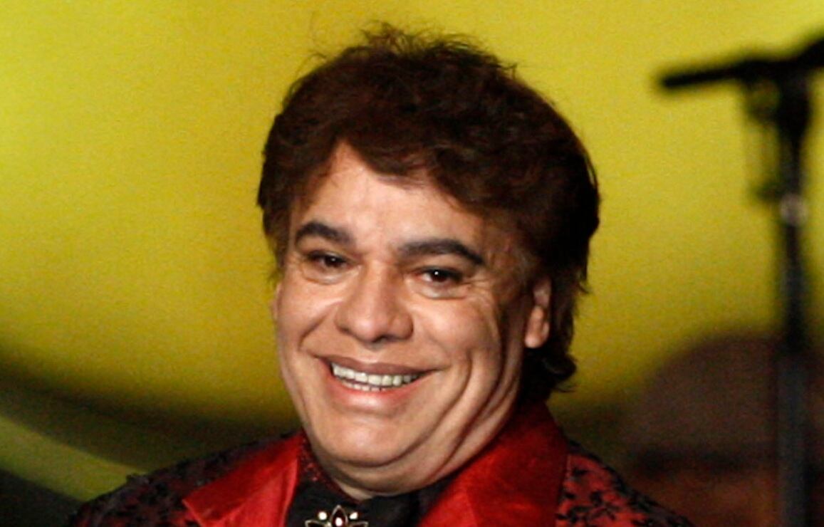 Juan Gabriel: Silvia Urquidi reporta robo en casa del cantante