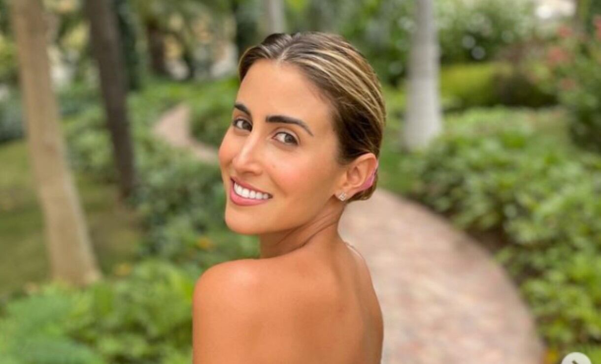 Sofía Rivera Torres te enseña cómo lucir un mini short de mezclilla y tacones