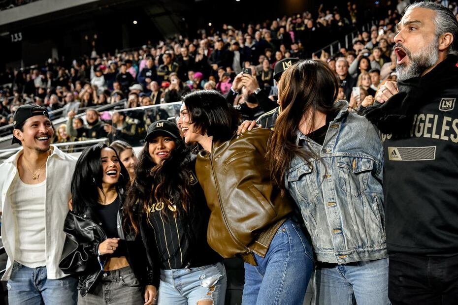 Jaime Camil and Kendall Jenner / Photo: x @lafc
