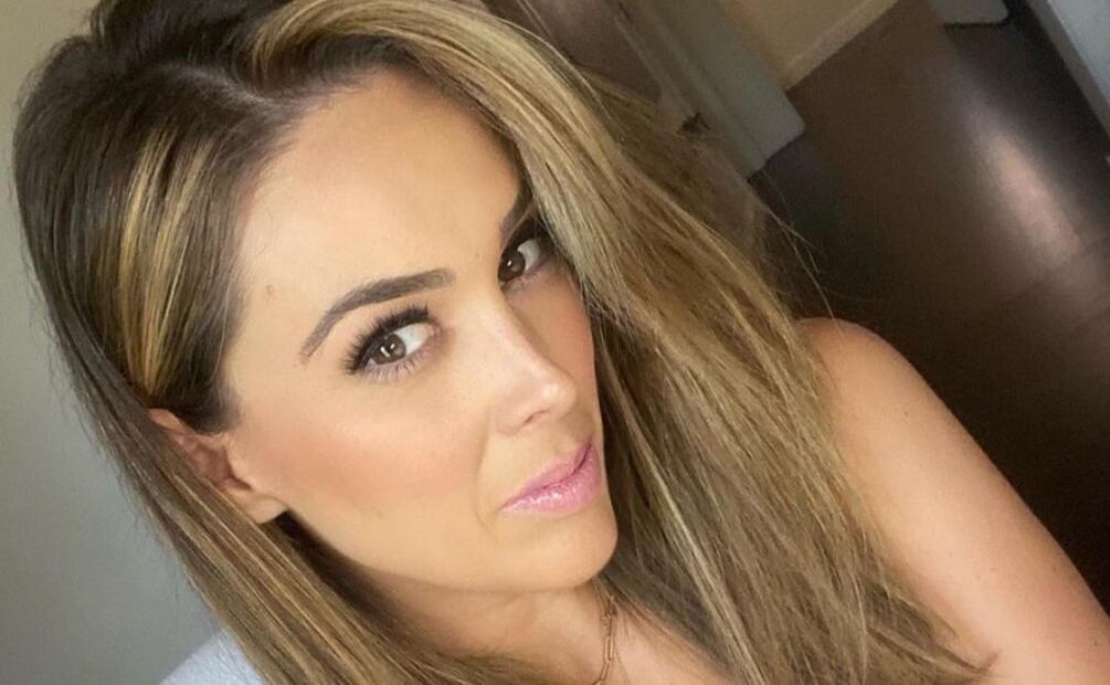 Jacky Bracamontes ya tiene su muñeca pero divide opiniones: ¿se parece o no?