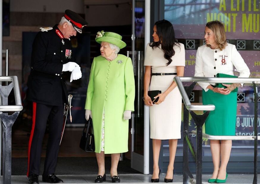 Meghan Markle y la reina Isabel II en su primer evento a solas 
