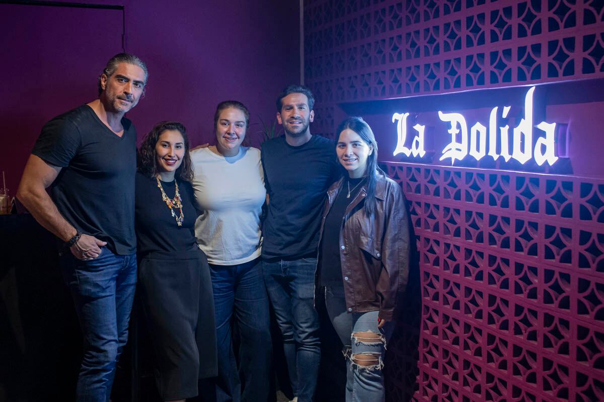 Arturo Castillo, Sandra Alcántara, Yazmín Hevia, Christian Ashby y Majo Bayo. (Foto: Esteban Torreblanca)