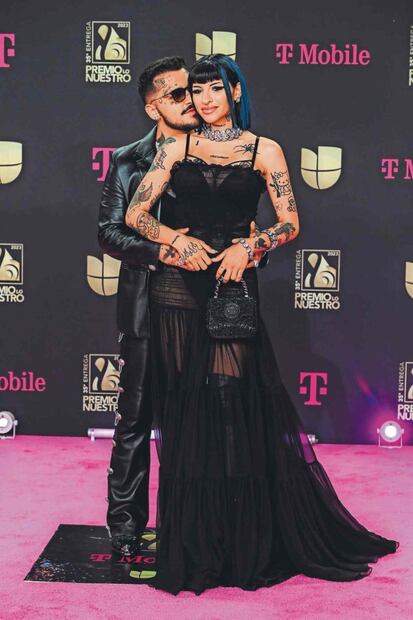 Christian Nodal se muda a Argentina para vivir con Cazzu