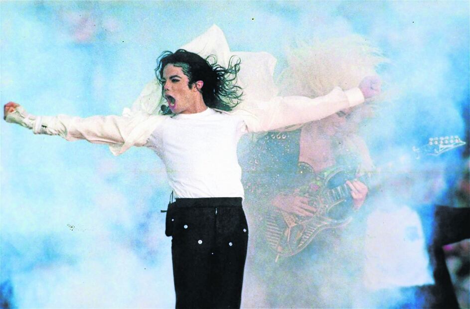 Elton John: "Michael Jackson era una persona perturbadora"