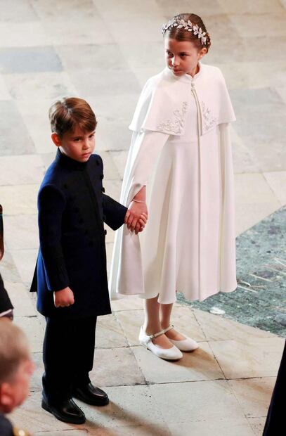 La princesa Charlotte y los príncipes George y Louis, en el centro de la coronación de Carlos III