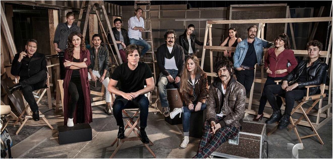 <p>Diego Boneta, Camila Sodi, Paulina Dávila y Vanessa Bauche serán algunos de los que protagonizarán la serie de Telemudo sobre la vida de Luis Miguel (Foto: @eljuanpazurita, @cesar_bordon, @labauche, @izanllunas, @camilasodi_, @oscarjaenadaofficial, @paulinada_@DiegoBontea)</p>

<p>&nbsp;</p>

<p>&nbsp;</p>

<p>&nbsp;</p>
