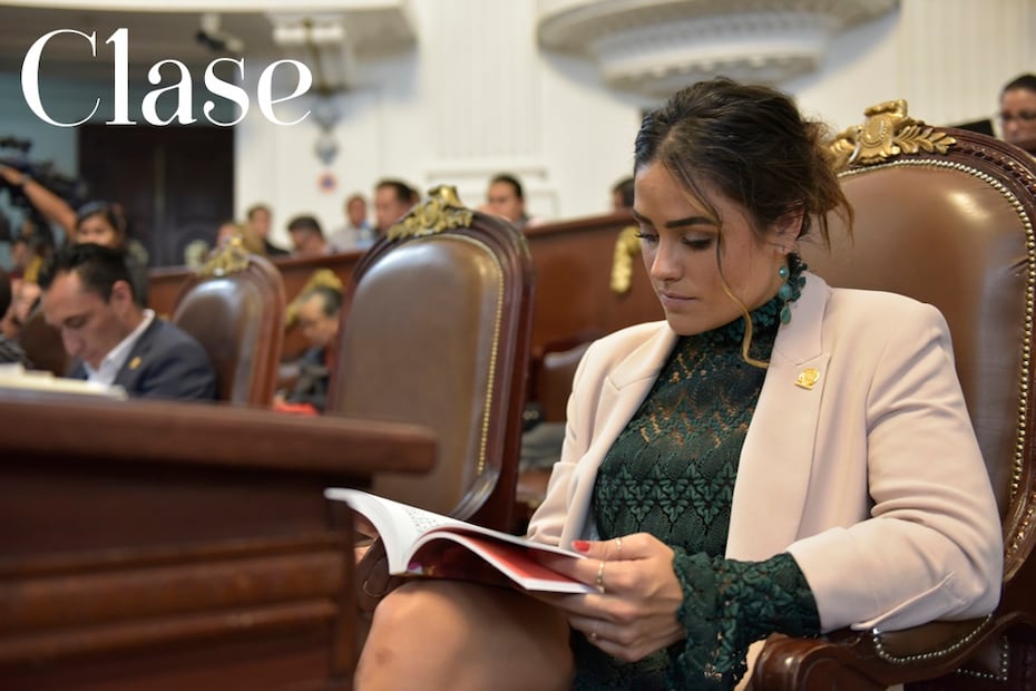 Alessandra Rojo de la Vega se estrena como legisladora