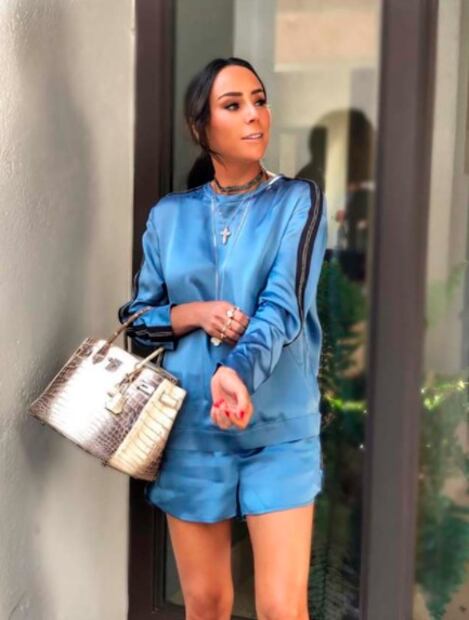 Inés Gómez Mont mostrando su Hermès Birkin Himalaya/ Instagram: @inesgomezmont