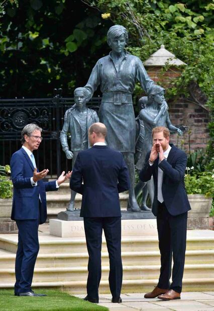 Diana de Gales: la develación de su estatua en las mejores fotos 