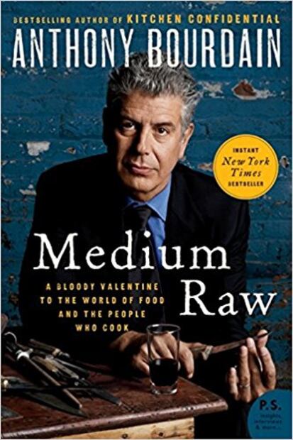 ¿Quién era Anthony Bourdain, la celebridad que tenía “hambre” de comerse al mundo?