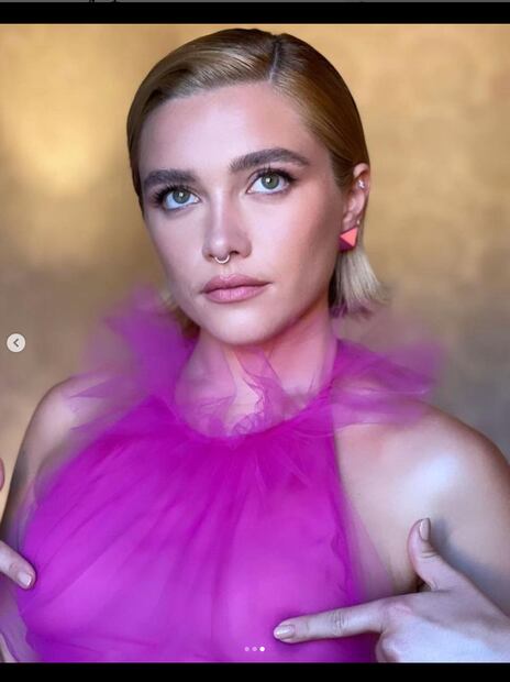 Florence Pugh se defiende de ataques tras usar un vestido transparente de Valentino
