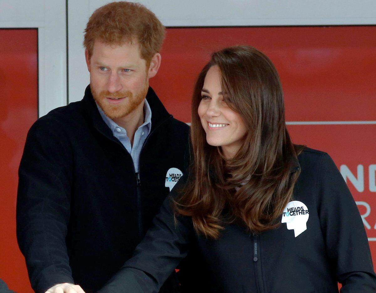 Kate Middleton, "herida y traicionada" por el príncipe Harry, a quien consideraba un hermano