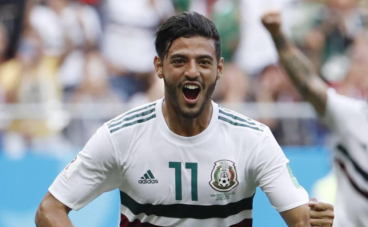 ¡El futbolista Carlos Vela ya es papá! Esta es la foto de su niña