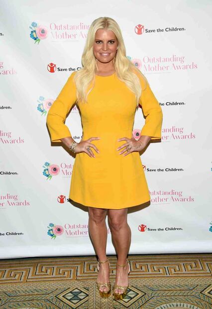 Jessica Simpson publica foto y luce irreconocible por alcoholismo