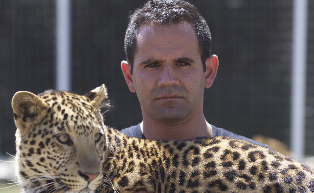Eduardo Serio es denunciado por maltrato animal en Black Jaguar-White Tiger