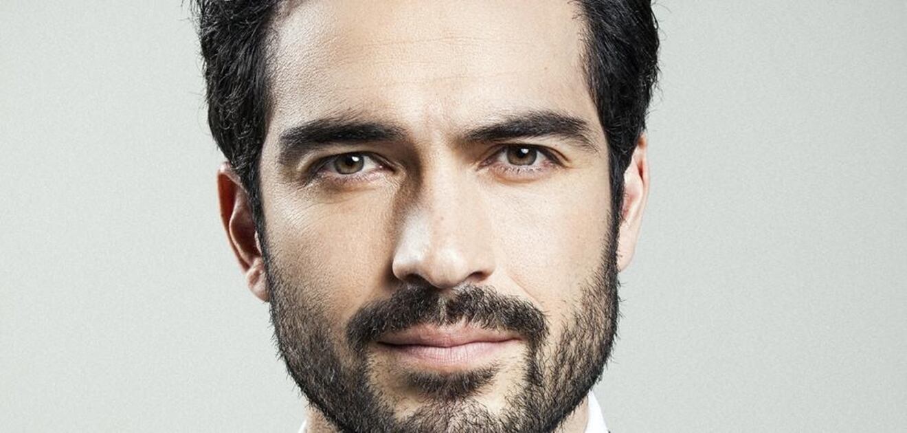 Alfonso Herrera abre su restaurante La Carmencita en Los Ángeles