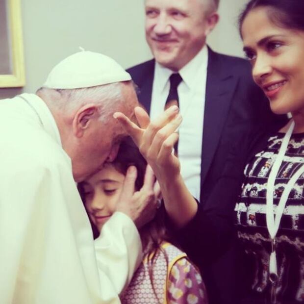 Valentina Paloma, la hija de Salma Hayek, de niña a teen