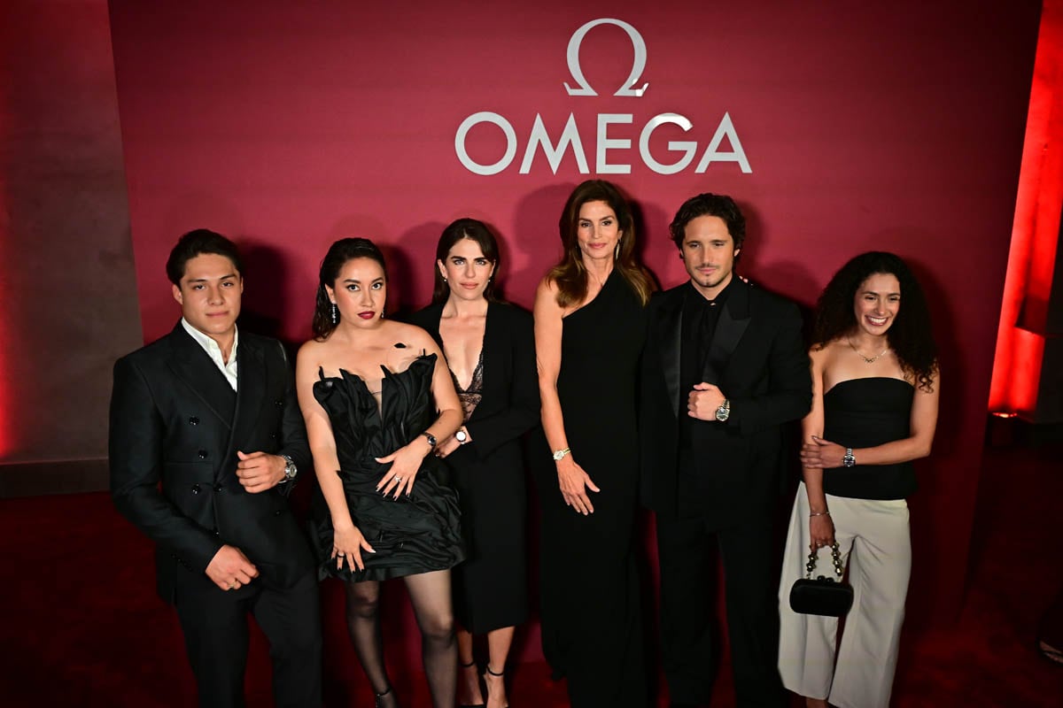 Osmar Olvera, Katya Echazarreta, Karla Souza, Cindy Crawford, Diego Boneta, Gaby Agúndez. (Foto: Arturo Quintero)