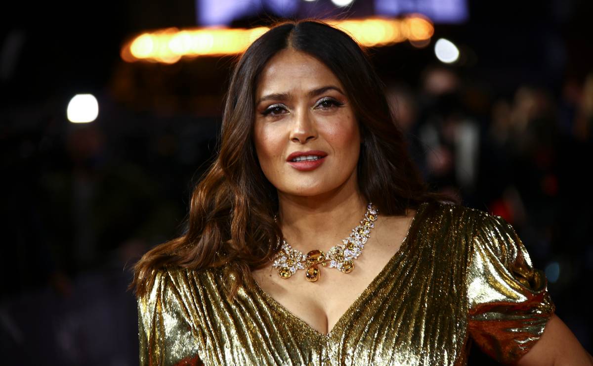 Salma Hayek luce espectacular en el estreno de “House of Gucci”
