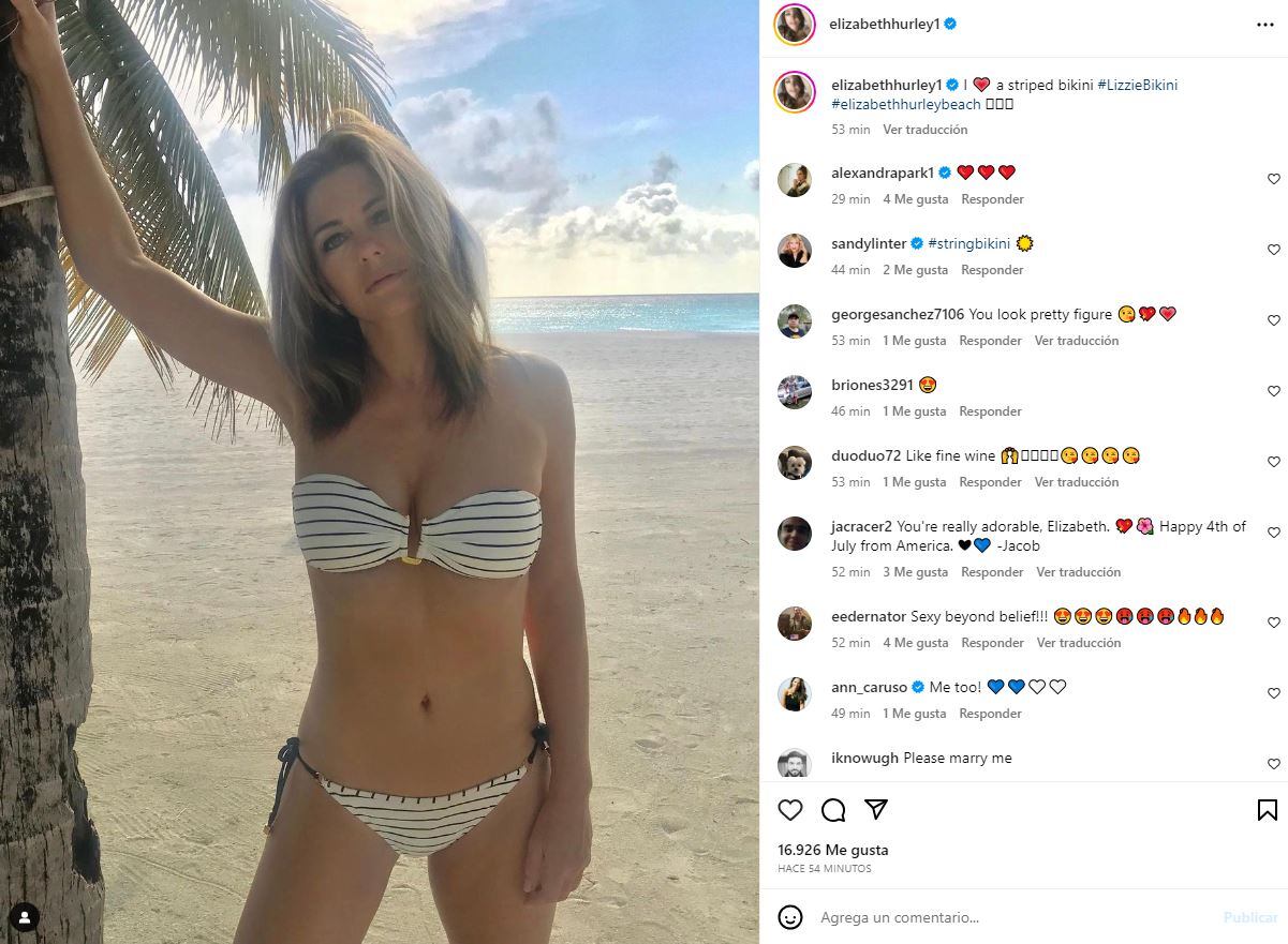 Liz Hurley nació el 10 de junio de 1965 en Basingstoke, Reino Unido / Instagram