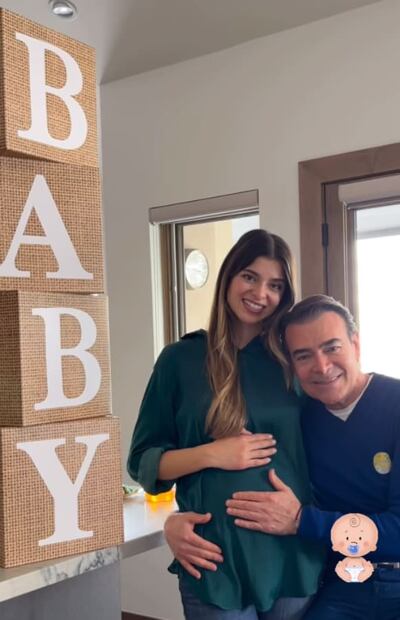 El actor Toño Mauri con su hija Carla / Instagram