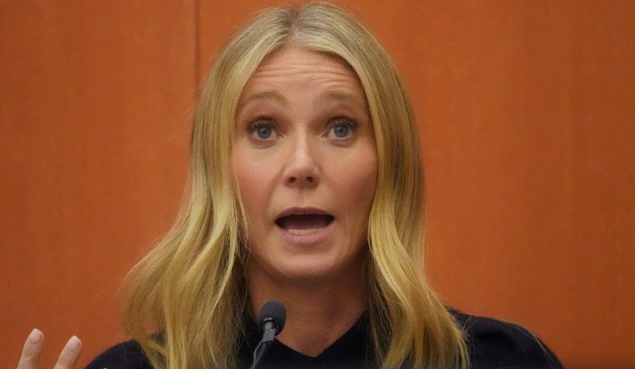 El look de Gwyneth Paltrow con botas chunky de Celine en el día 4 de juicio
