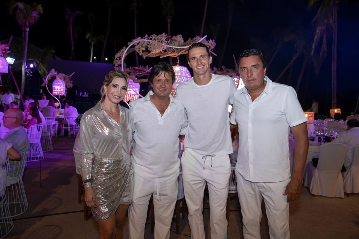 Carolina Guillén, Geoffrey Fernández, Alexander Zverev y Leo Lavalle. (Foto: Héptor Arjona)