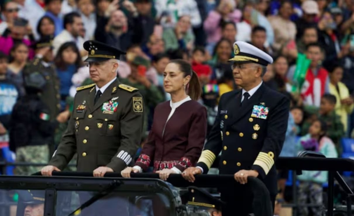 La presidenta Claudia Sheinbaum en el desfile militar / Foto: Hugo Salvador - El Universal