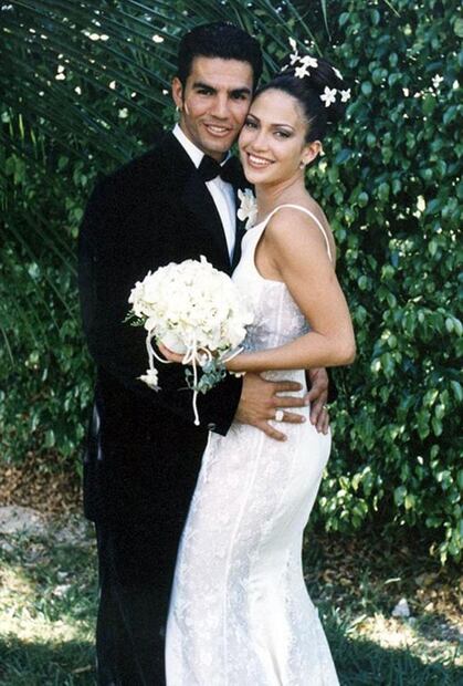 Así han sido los vestidos de novia que Jennifer Lopez ha llevado al altar