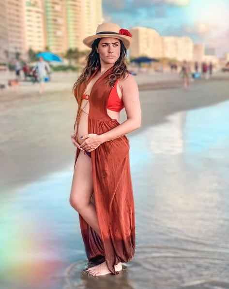 La fotografía de Alessandra Rojo de la Vega para adivinar los posibles nombres de sus mellizos  