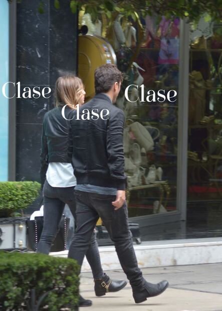 Kuno Becker de paseo en Polanco con ¿su nueva novia?