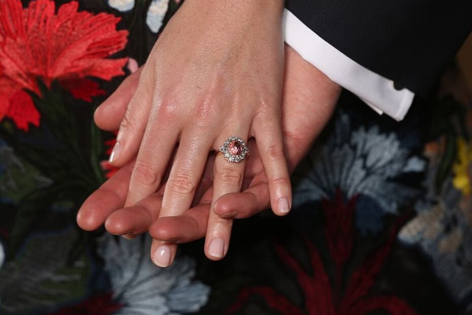 Conoce los detalles del anillo de 5 millones de Katy Perry que lo asemejan con el de Kate Middleton