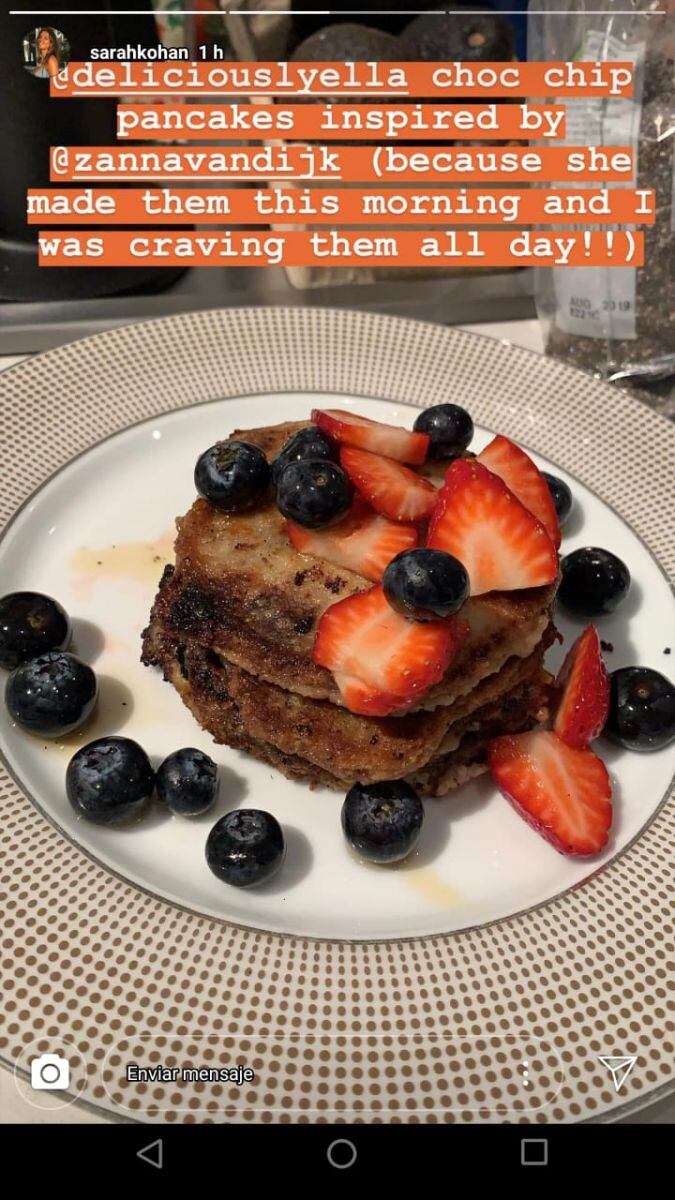 Sarah Kohan consiente a Chicharito con un delicioso desayuno