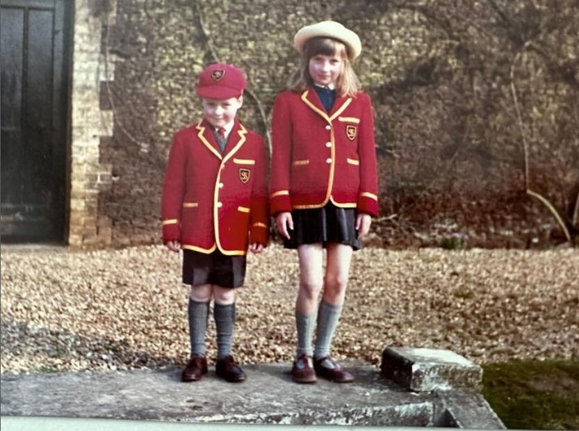 Princesa Diana y su hermano Charles Spencer/Instagram: @charles.earl.spencer.