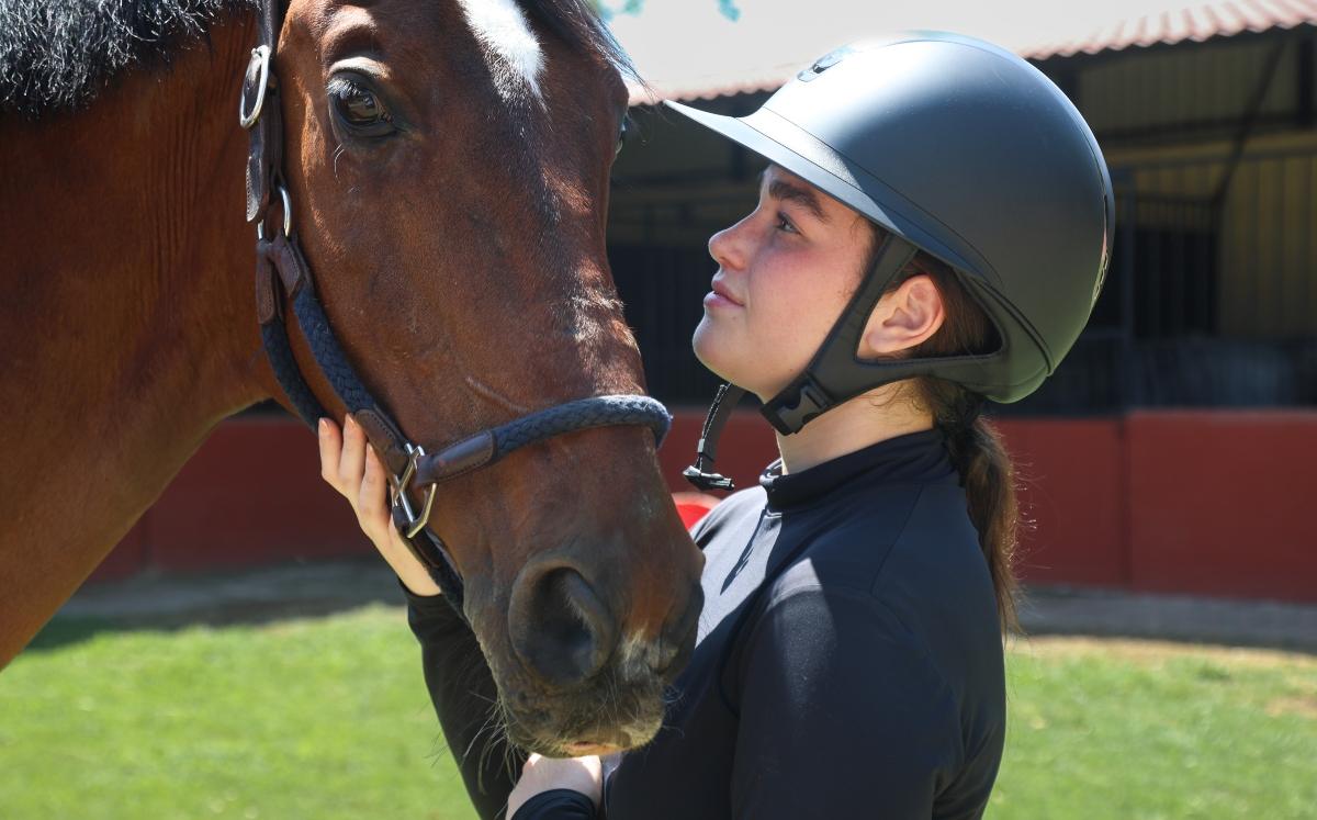 Emily Álvarez y su caballo Easy Blue/ Foto: Antonio Martínez
