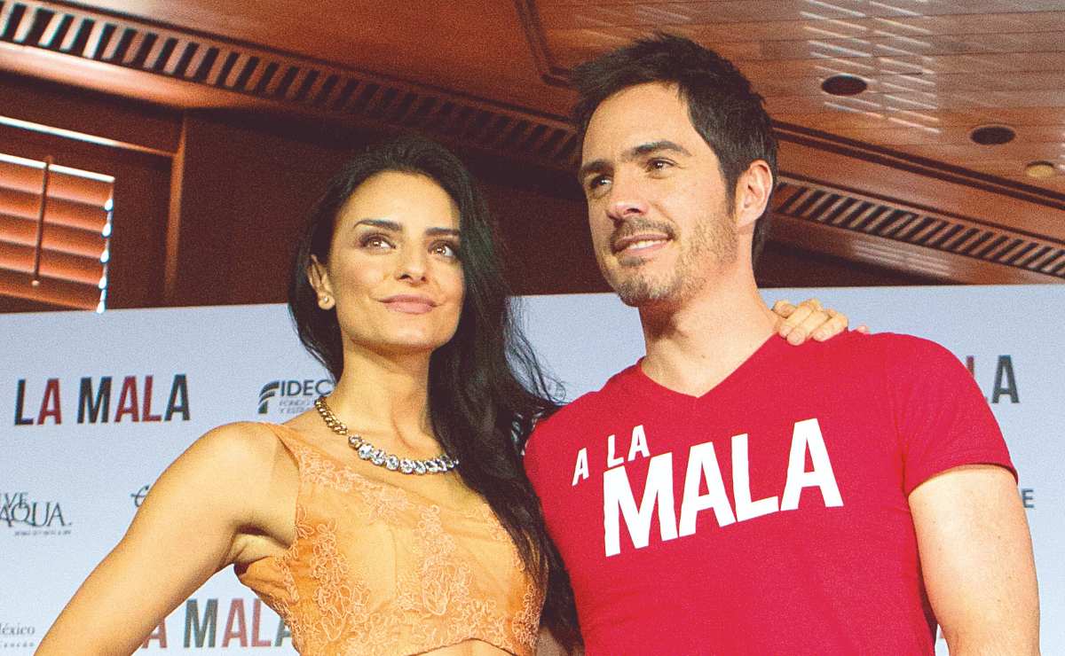 Aislinn Derbez y Mauricio Ochmann aparecen juntos en medio del divorcio  