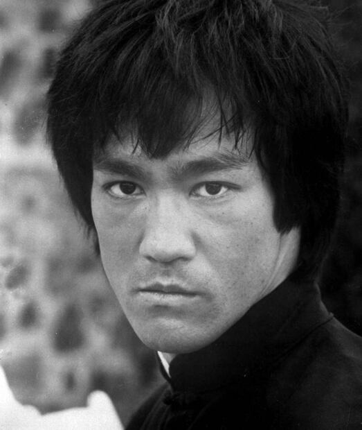 Bruce Lee murió por beber demasiada agua