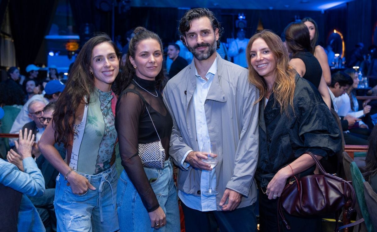 Inés del Hoyo, Mónica de Haro, Toni Sardumi y María Angeles Reygadas (Foto: Héctor Arjona)