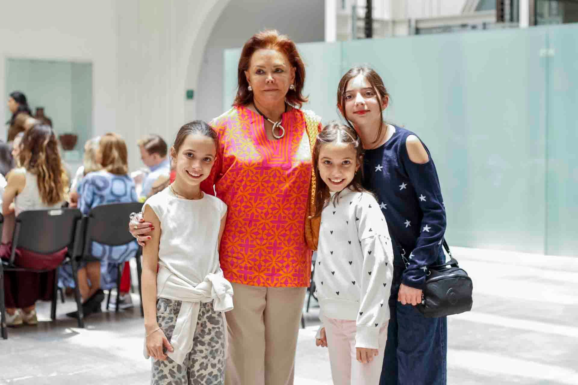Paula, Adriana Salinas, Natalia y Renata. (Foto: Esteban Torreblanca)